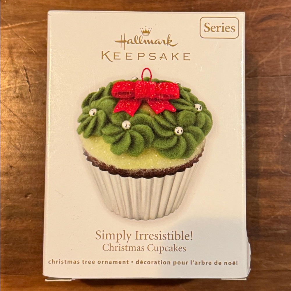 Hallmark Keepsake Christmas Cupcake SIMPLY IRRESISTIBLE 2011 Series Ornament